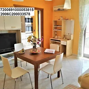  Apartament La Bomboniera